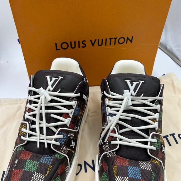 Men’s Louis Vuitton, LV trainer sneakers, Damier pattern Virgil Abloh size 10 - Picture 12 of 13